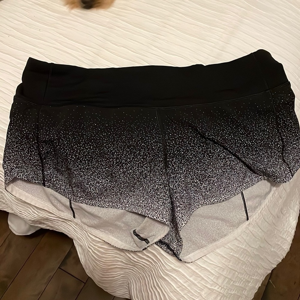 HOTTY HOT 2.5” SHORTS